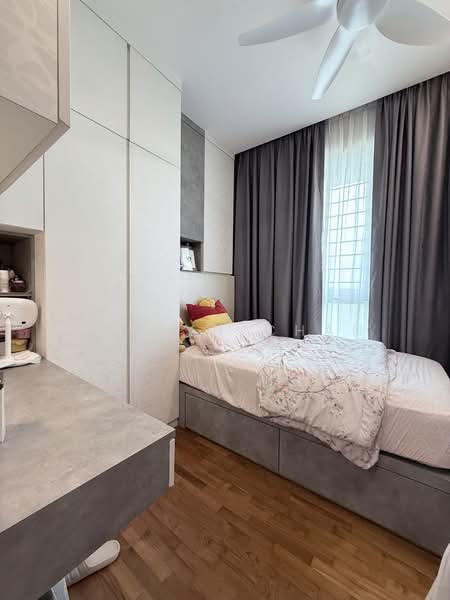 1 Canberra, 7 Canberra Drive, 3 Bedrooms, 947 sqft, Executive Condominium For Sale, by Adelyn Chan, 500121885 - Bedroom - PropertyGuru.com.sg