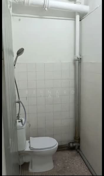 169 Bencoolen Street, Bencoolen Street, Room Rental, 150 sqft, Shophouse For Rent, by Bernard Tan, 500121888 - Bathroom - PropertyGuru.com.sg