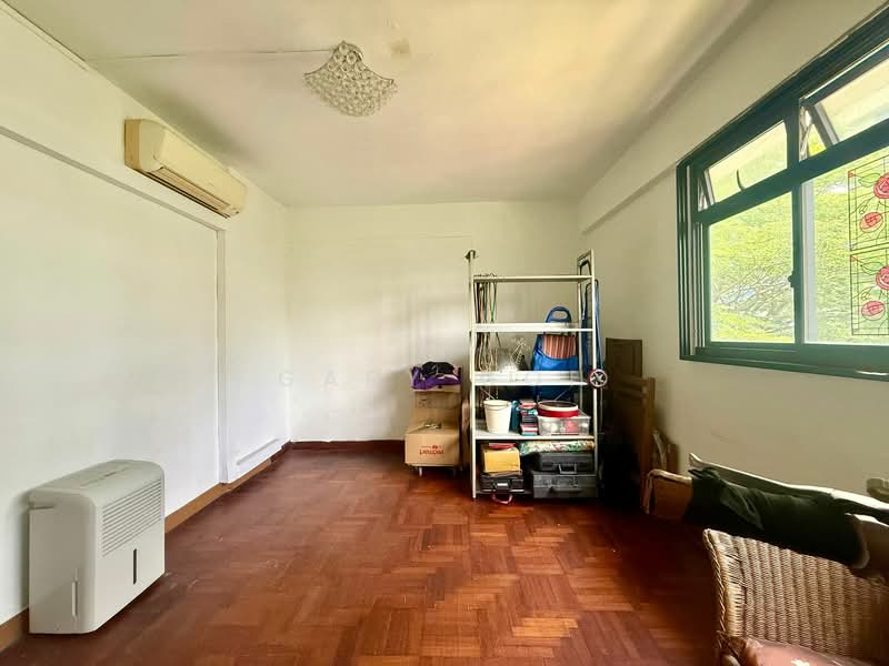 229 Lorong 8 Toa Payoh, 229 Lorong 8 Toa Payoh, 4 Bedrooms, 1,259 sqft, HDB Flat For Sale, by Gary Goh, 500121893 - Bedroom 1 - PropertyGuru.com.sg