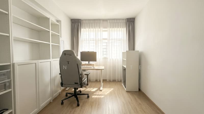 S.U.P.E.R C.H.E.A.P! Renovated! Unblocked Views! Best Value!, , 3 Bedrooms, 1,001 sqft, HDB Flat For Sale, by Ian Yijie Teo, 500121897 - Study - PropertyGuru.com.sg