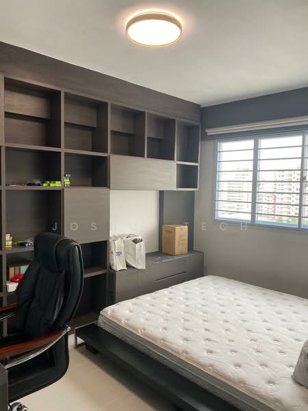 296A Choa Chu Kang Avenue 2, 296A Choa Chu Kang Avenue 2, 4 Bedrooms, 1,313 sqft, HDB Flat For Sale, by Joshua Tech, 500121898 - Bedroom - PropertyGuru.com.sg