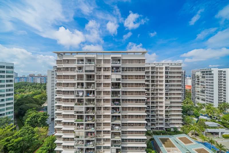 Waterfront Gold, 754 Bedok Reservoir Road, 2 Bedrooms, 893 sqft, Condominium For Sale, by Lavena Xu, 500121902 - PropertyGuru.com.sg