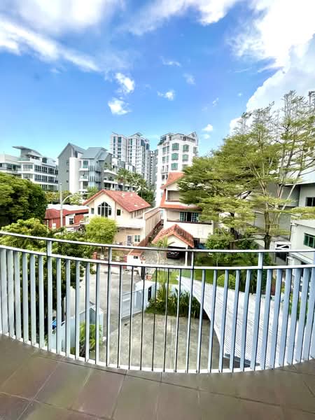 Cheap and Freehold Semi-D with 7 Ensuite Bedrooms and Park 4 Cars!, , 7 Bedrooms, 6,000 sqft, Semi-Detached House For Sale, by Jason Chew, 500121906 - View From Room - PropertyGuru.com.sg