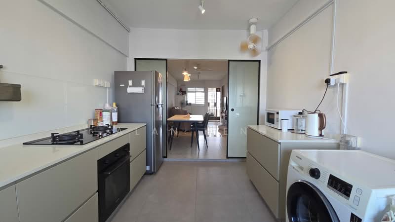 418 Bedok North Avenue 2, 418 Bedok North Avenue 2, 2 Bedrooms, 721 sqft, HDB Flat For Sale, by Alan Heng, 500121912 - Kitchen - PropertyGuru.com.sg