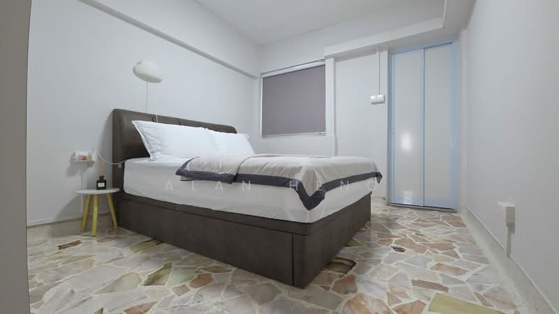 418 Bedok North Avenue 2, 418 Bedok North Avenue 2, 2 Bedrooms, 721 sqft, HDB Flat For Sale, by Alan Heng, 500121912 - Bedroom - PropertyGuru.com.sg