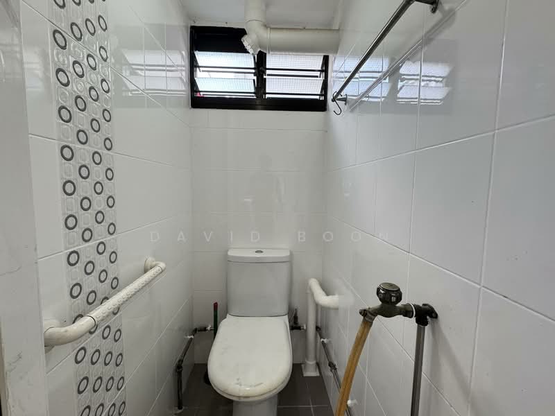 75 Bedok North Road, 75 Bedok North Road, 2 Bedrooms, 635 sqft, HDB Flat For Sale, by David Boon, 500121920 - PropertyGuru.com.sg