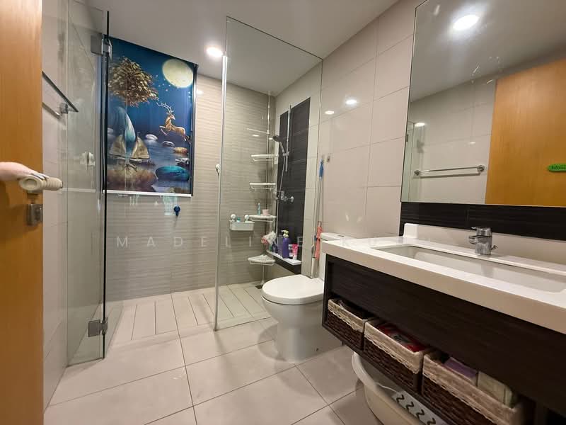 Blossom Residences, 30 Segar Road, 3 Bedrooms, 1,421 sqft, Executive Condominium For Sale, by Madeline Kuah, 500121928 - Bathroom - PropertyGuru.com.sg