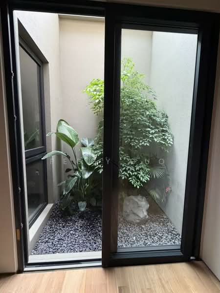 ★Eminance Landed★ Semi-D @ Hillcrest, Watten, D11, , 5 Bedrooms, 6,702 sqft, Semi-Detached House For Sale, by Peggy Guo, 500121939 - PropertyGuru.com.sg