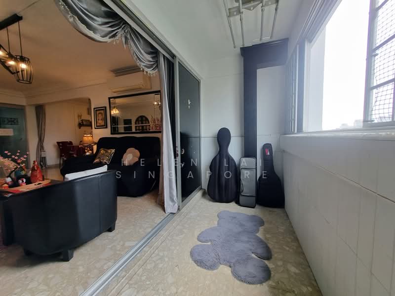 238 Lorong 1 Toa Payoh, 238 Lorong 1 Toa Payoh, 3 Bedrooms, 1,292 sqft, HDB Flat For Sale, by Helen Lai Singapore, 500121941 - Functional Balcony NDP Fireworks View - PropertyGuru.com.sg
