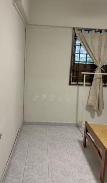 363 Clementi Avenue 2, 363 Clementi Avenue 2, Room Rental, 90 sqft, HDB Flat For Rent, by Annie Chong, 500121946 - Bedroom - PropertyGuru.com.sg