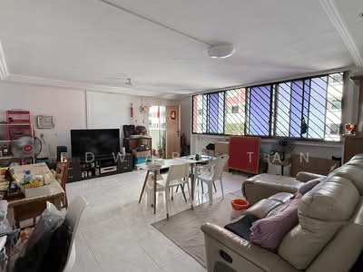 For Sale - 613 Hougang Avenue 8