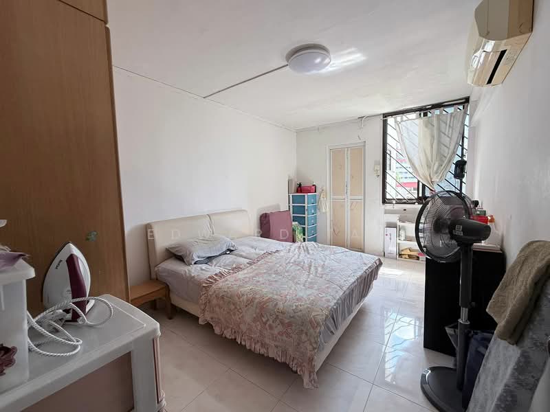 613 Hougang Avenue 8, 613 Hougang Avenue 8, 3 Bedrooms, 1,119 sqft, HDB Flat For Sale, by Edward Tan, 500121952 - Master Bedroom - PropertyGuru.com.sg