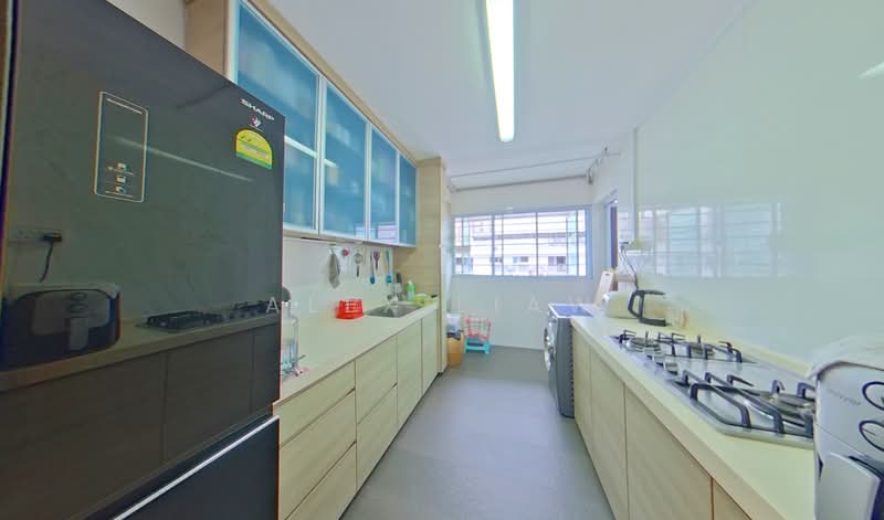 177 Bishan Street 13, 177 Bishan Street 13, 3 Bedrooms, 894 sqft, HDB Flat For Sale, by Alex Liaw, 500121996 - Kitchen - PropertyGuru.com.sg