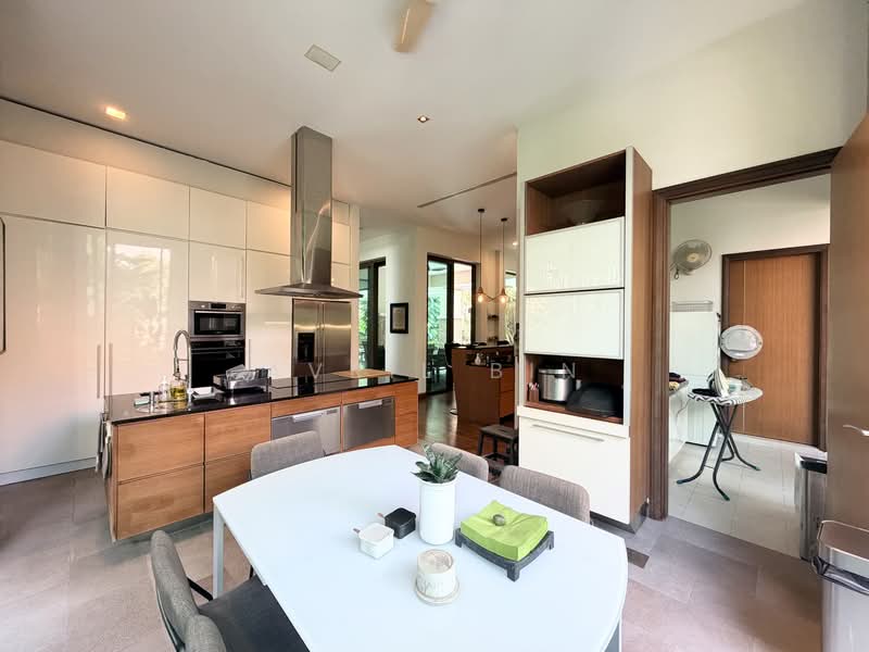 Toh Drive, Toh Estate, 8 Bedrooms, 9,651 sqft, Detached House For Sale, by Avril Bin, 500122003 - Kitchen - PropertyGuru.com.sg