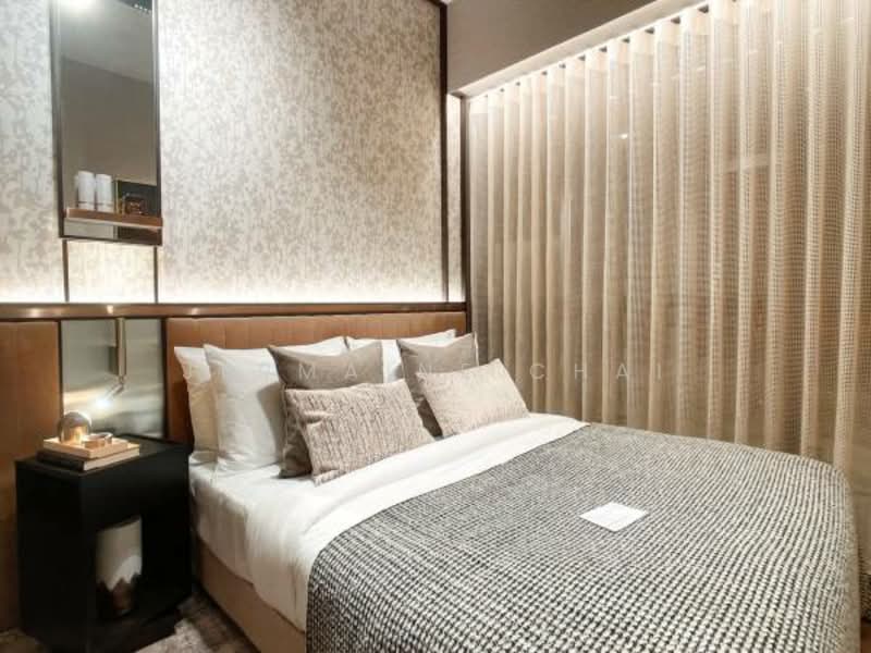 Blossoms By The Park, 9 Slim Barracks Rise, 4 Bedrooms, 1,884 sqft, Condominium For Sale, by Jermaine Chai, 500122005 - Bedroom - PropertyGuru.com.sg