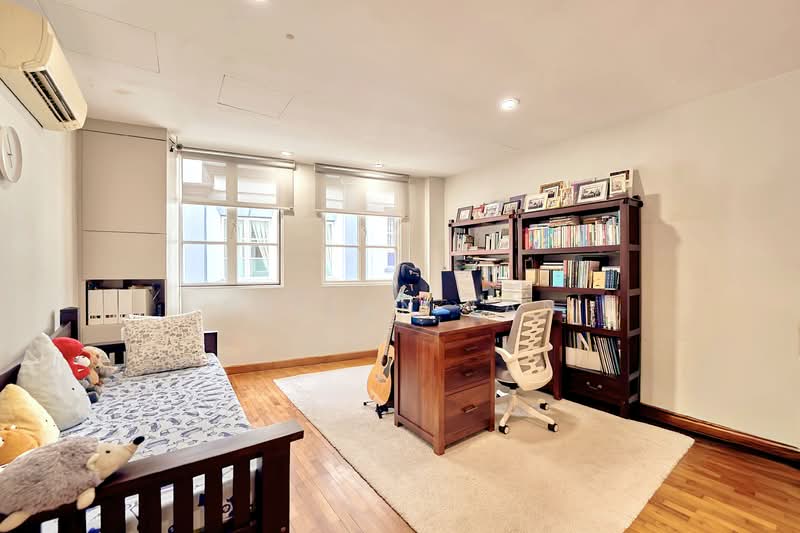 Burgundy Hill, Burgundy Rise, 5 Bedrooms, 3,638 sqft, Semi-Detached House For Sale, by Adrian Tan, 500122007 - Study - PropertyGuru.com.sg