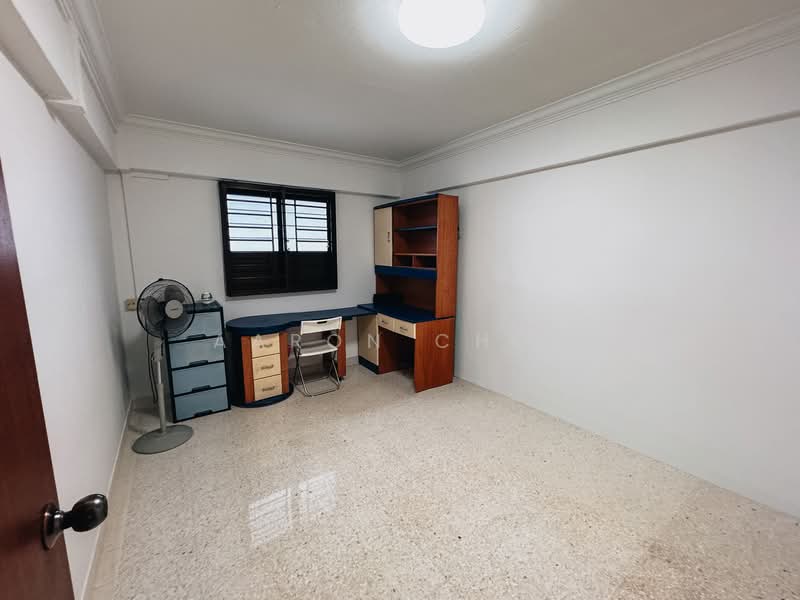 425 Ang Mo Kio Avenue 3, 425 Ang Mo Kio Avenue 3, 2 Bedrooms, 786 sqft, HDB Flat For Rent, by Aaron Chen, 500122026 - Study - PropertyGuru.com.sg