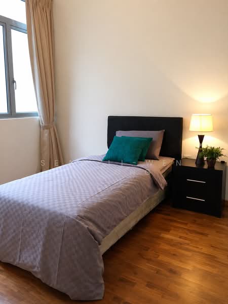 Woodhaven, 95 Woodgrove Avenue, 4 Bedrooms, 3,358 sqft, Town House For Sale, by Sean Li-wen Cheong, 500122031 - Bedroom - PropertyGuru.com.sg