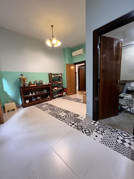 Regent Heights, 52 Bukit Batok East Avenue 5, 1 Bedroom, 1,033 sqft, Condominium For Sale, by Siok Keng, 500122033 - Interior - PropertyGuru.com.sg