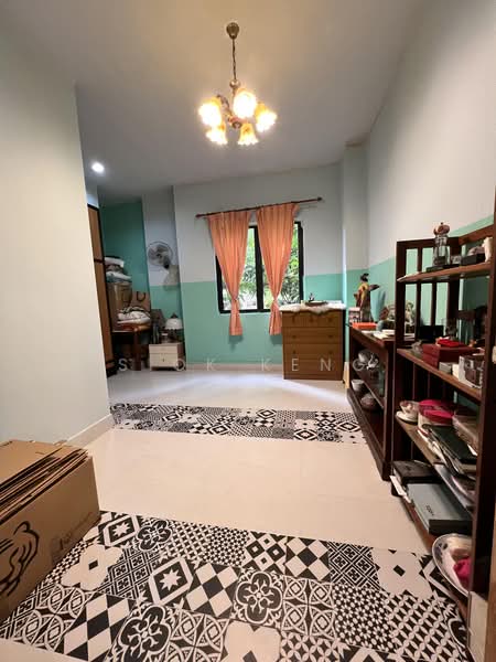 Regent Heights, 52 Bukit Batok East Avenue 5, 1 Bedroom, 1,033 sqft, Condominium For Sale, by Siok Keng, 500122033 - Interior - PropertyGuru.com.sg