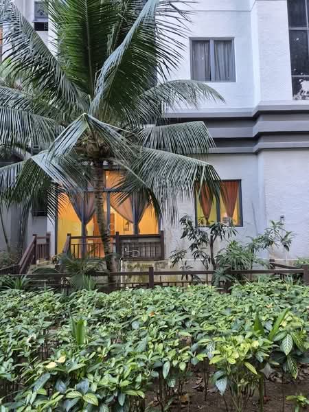 Regent Heights, 52 Bukit Batok East Avenue 5, 1 Bedroom, 1,033 sqft, Condominium For Sale, by Siok Keng, 500122033 - Exterior - PropertyGuru.com.sg