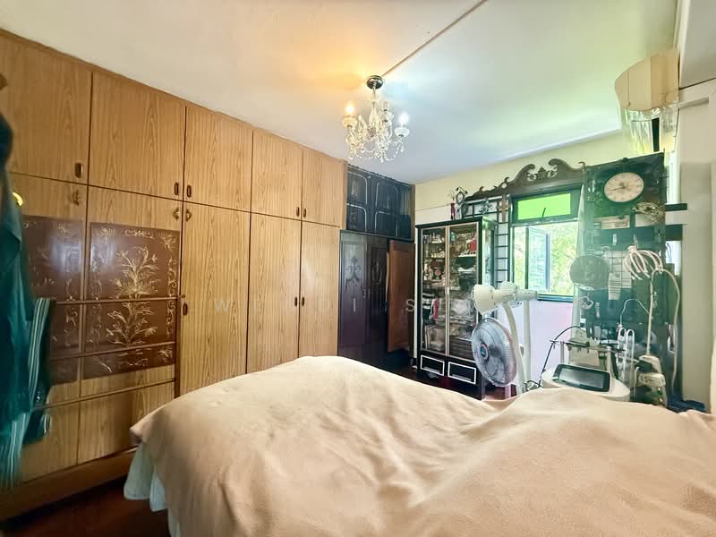 229 Lorong 8 Toa Payoh, 229 Lorong 8 Toa Payoh, 4 Bedrooms, 1,259 sqft, HDB Flat For Sale, by Wendi Sim, 500122036 - Master Bedroom - PropertyGuru.com.sg