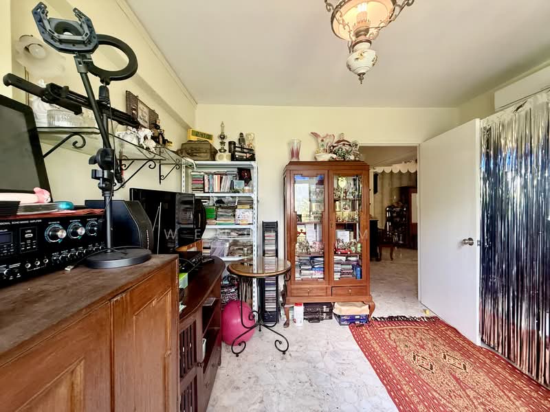 229 Lorong 8 Toa Payoh, 229 Lorong 8 Toa Payoh, 4 Bedrooms, 1,259 sqft, HDB Flat For Sale, by Wendi Sim, 500122036 - Common Bedroom 1 - PropertyGuru.com.sg