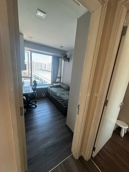 The Centris, 73 Jurong West Central 3, 3 Bedrooms, 1,304 sqft, Apartment For Sale, by Vivian Tan, 500122037 - Bedroom - PropertyGuru.com.sg