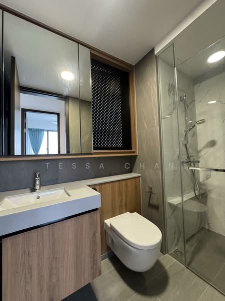 AMO Residence, 21 Ang Mo Kio Rise, 3 Bedrooms, 1,044 sqft, Condominium For Rent, by Tessa Chan, 500122040 - Bathroom - PropertyGuru.com.sg