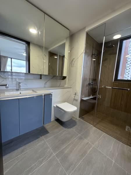 AMO Residence, 21 Ang Mo Kio Rise, 3 Bedrooms, 1,044 sqft, Condominium For Rent, by Tessa Chan, 500122040 - Bathroom - PropertyGuru.com.sg