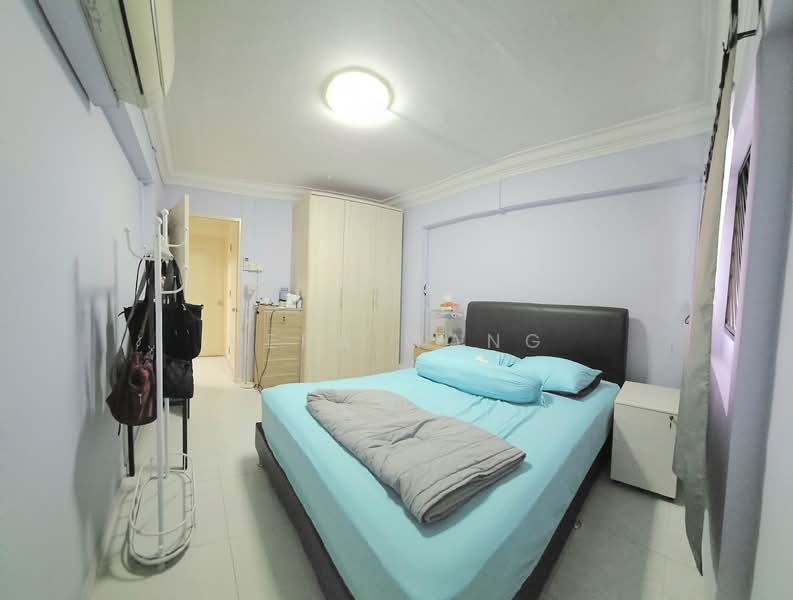 346 Clementi Avenue 5, 346 Clementi Avenue 5, 2 Bedrooms, 721 sqft, HDB Flat For Sale, by Vera Wang, 500122047 - Bedroom - PropertyGuru.com.sg