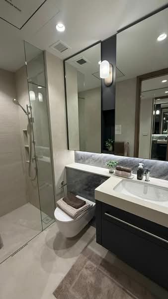 Vela Bay, Bayshore Road, 5 Bedrooms, 1,582 sqft, Condominium For Sale, by Mandy Hsieh, 500122050 - Bathroom - PropertyGuru.com.sg