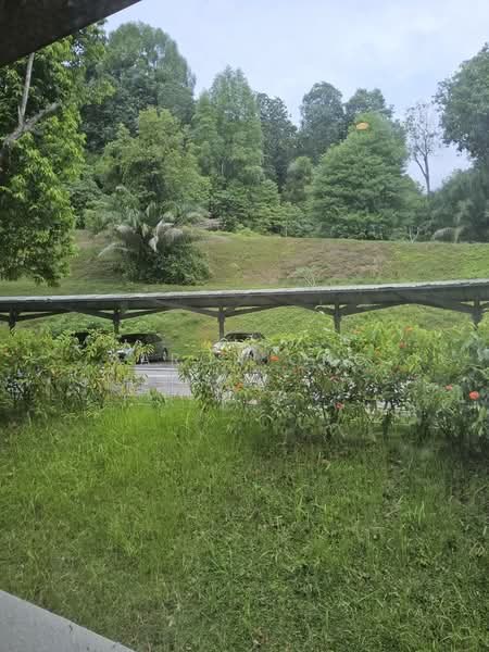 Clementi Park, 135 Sunset Way, 3 Bedrooms, 1,657 sqft, Condominium For Sale, by Aaron Ong, 500122056 - Sheltered Car Park - PropertyGuru.com.sg