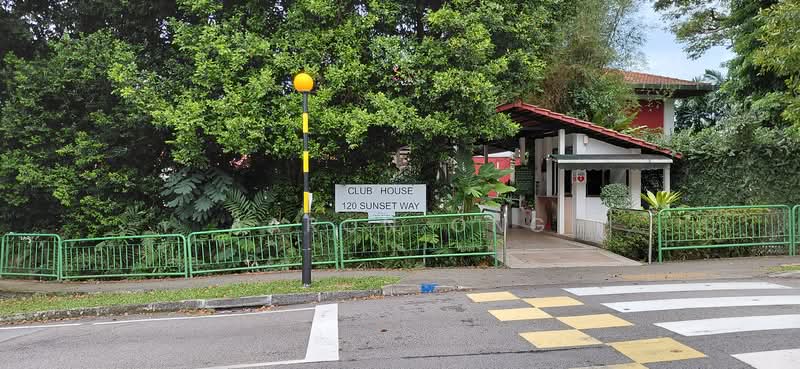 Clementi Park, 135 Sunset Way, 3 Bedrooms, 1,657 sqft, Condominium For Sale, by Aaron Ong, 500122056 - Exterior - PropertyGuru.com.sg