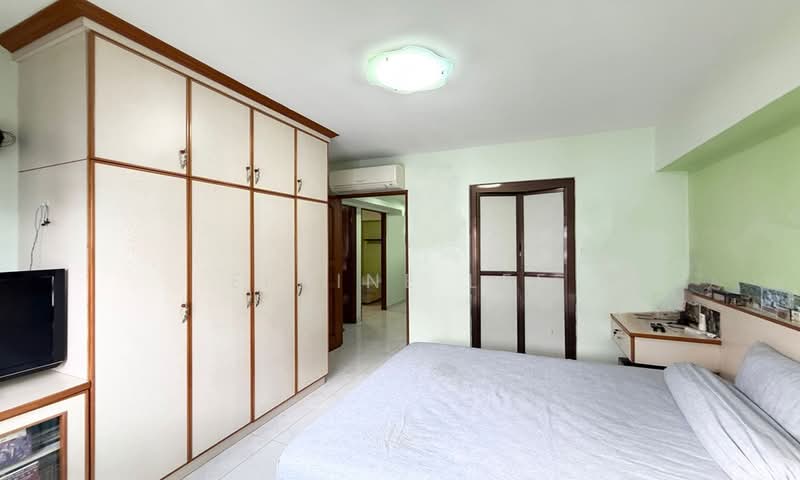 298B Compassvale Street, 298B Compassvale Street, 3 Bedrooms, 1,011 sqft, HDB Flat For Sale, by Elaine Lee, 500122064 - Bedroom - PropertyGuru.com.sg