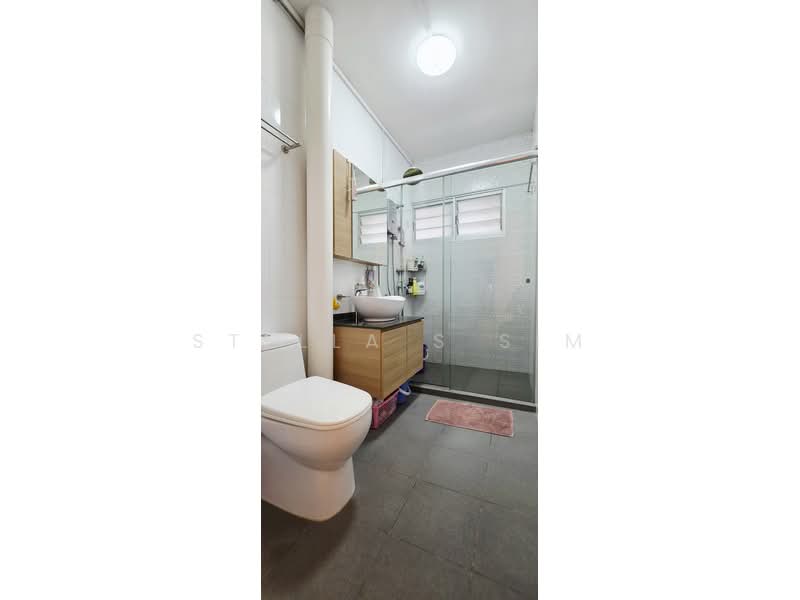 634 Veerasamy Road, 634 Veerasamy Road, 3 Bedrooms, 1,399 sqft, HDB Flat For Sale, by Stella S Sim, 500122065 - Bathroom - PropertyGuru.com.sg