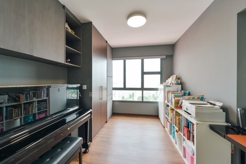 445A Clementi Avenue 3, 445A Clementi Avenue 3, 3 Bedrooms, 1,216 sqft, HDB Flat For Sale, by Karen Chua, 500122071 - Study - PropertyGuru.com.sg