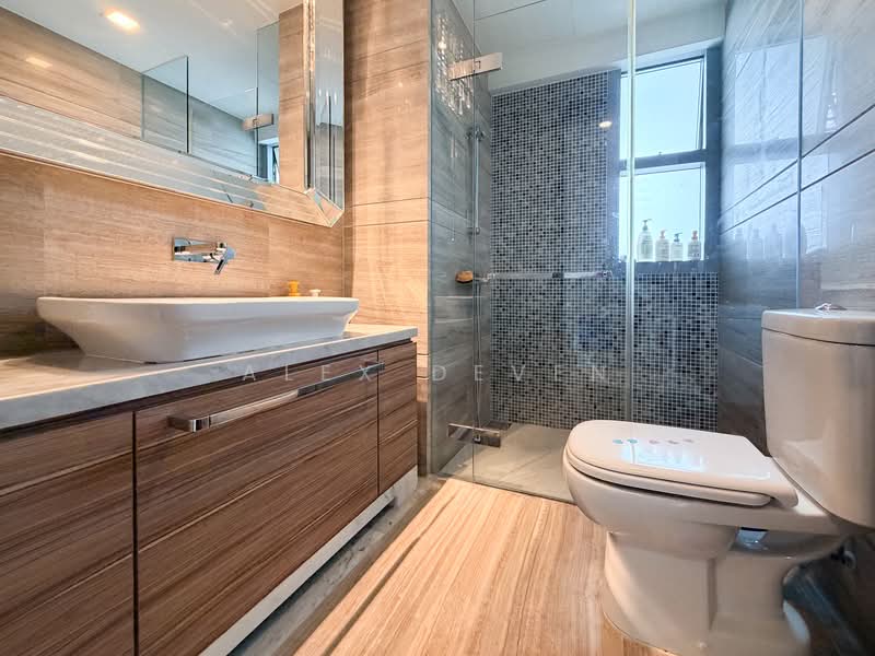 Thomson Grand, 21 Sin Ming Walk, 3 Bedrooms, 1,356 sqft, Condominium For Sale, by Alex Deven, 500122074 - Bathroom - PropertyGuru.com.sg