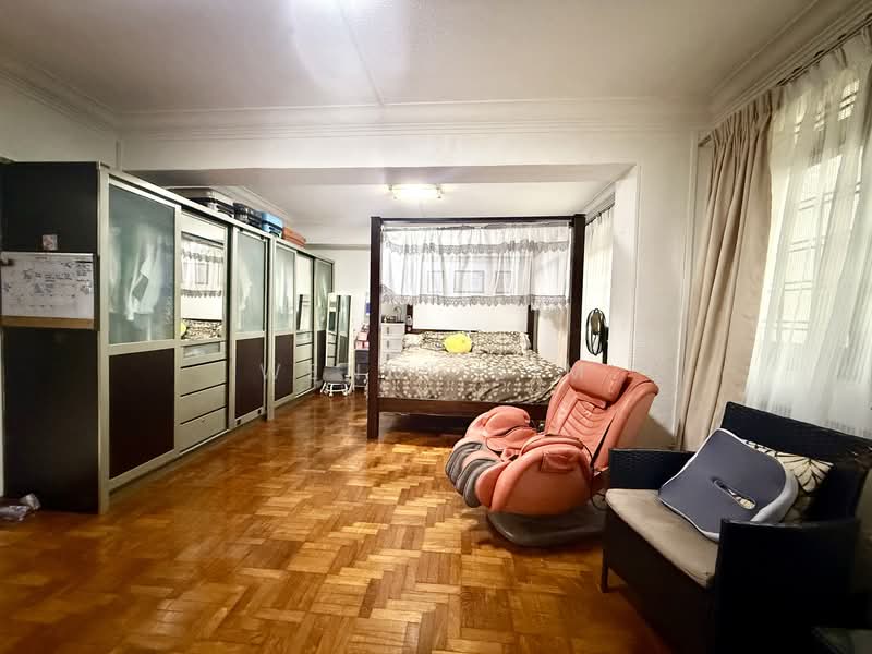 305 Tampines Street 32, 305 Tampines Street 32, 3 Bedrooms, 1,345 sqft, HDB Flat For Sale, by Wendi Sim, 500122076 - Bedroom - PropertyGuru.com.sg