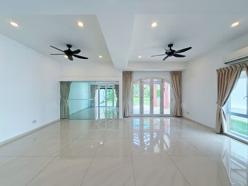SIMEI GARDENS, JALAN SOO BEE, 4 Bedrooms, 3,000 sqft, Semi-Detached House For Sale, by Andy Lim 林佳俊, 500122103 - Living Room - PropertyGuru.com.sg