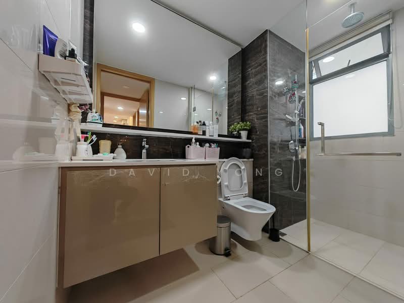 Bartley Ridge, 34 Mount Vernon Road, 3 Bedrooms, 1,130 sqft, Condominium For Sale, by David Yong, 500122126 - Bathroom - PropertyGuru.com.sg
