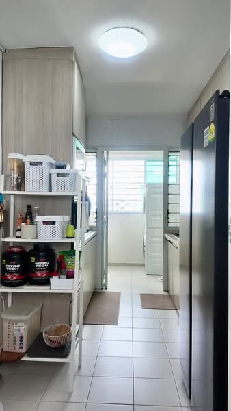 316A Yishun Greenwalk, 316A Yishun Avenue 9, 3 Bedrooms, 990 sqft, HDB Flat For Sale, by Jerez Amsyar, 500122127 - Kitchen - PropertyGuru.com.sg