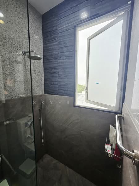 Hillsta, 68 Phoenix Road, 1 Bedroom, 538 sqft, Condominium For Rent, by Skyes Pan, 500122128 - Bathroom - PropertyGuru.com.sg