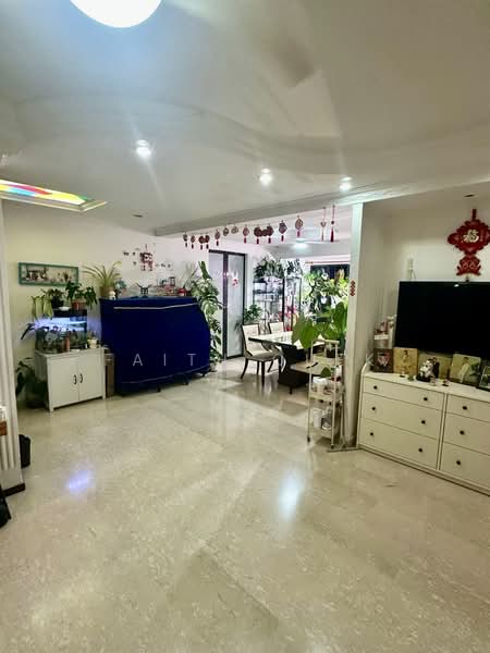 140 Bedok North Street 2, 140 Bedok North Street 2, 4 Bedrooms, 1,291 sqft, HDB Flat For Sale, by Faith Quek, 500122130 - Living Room - PropertyGuru.com.sg