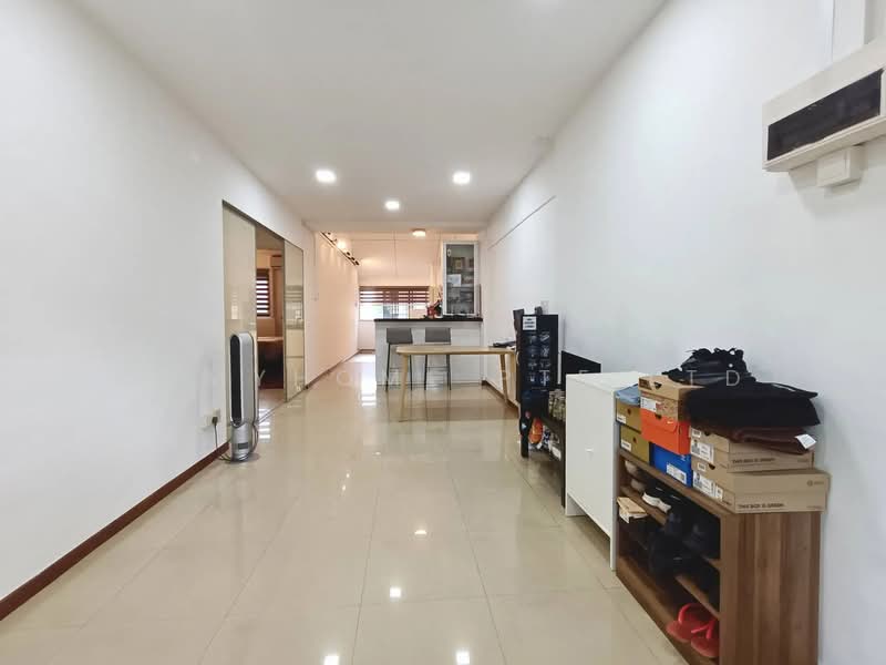 108 Hougang Avenue 1, 108 Hougang Avenue 1, 2 Bedrooms, 871 sqft, HDB Flat For Sale, by OHMYHOME PTE LTD, 500122132 - Living Room - PropertyGuru.com.sg