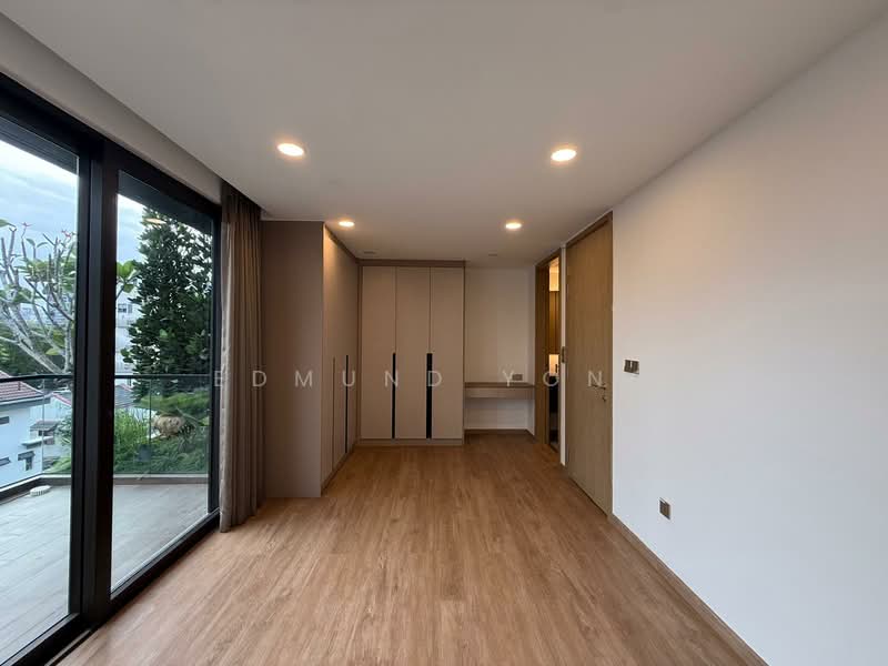 DISTRICT 11 | NOVELLE COLLECTION | Brand New FREEHOLD 3.5 Storey Inter Terrace, Shrewsbury Road, 6 Bedrooms, 6,063 sqft, Terraced House For Sale, by Edmund Yong, 500122135 - Bedroom - PropertyGuru.com.sg