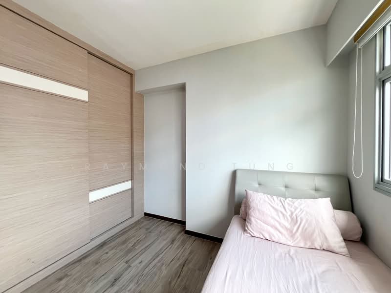 166B Yung Kuang Court, 166B Yung Kuang Road, 3 Bedrooms, 1,001 sqft, HDB Flat For Sale, by Raymond Tung, 500122141 - Bedroom 2 - PropertyGuru.com.sg
