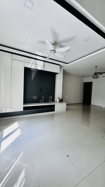 Sunshine Grove, 2 Jalan Labu Merah, 2 Bedrooms, 1,496 sqft, Apartment For Sale, by Wendy Ong, 500122150 - Living Room - PropertyGuru.com.sg