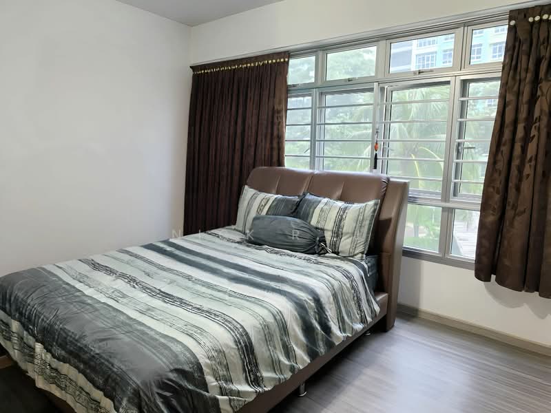 210A Compassvale Lane, 210A Compassvale Lane, 3 Bedrooms, 1,001 sqft, HDB Flat For Sale, by Nick R. L, 500122151 - Bedroom - PropertyGuru.com.sg