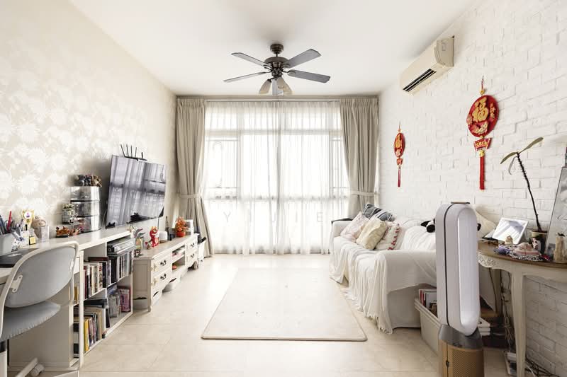Below Value! Unblocked view! 1km to Ai Tong Primary Sch! Near MRT!, , 2 Bedrooms, 883 sqft, Apartment For Sale, by Ian Yijie Teo, 500122156 - Living Room - PropertyGuru.com.sg